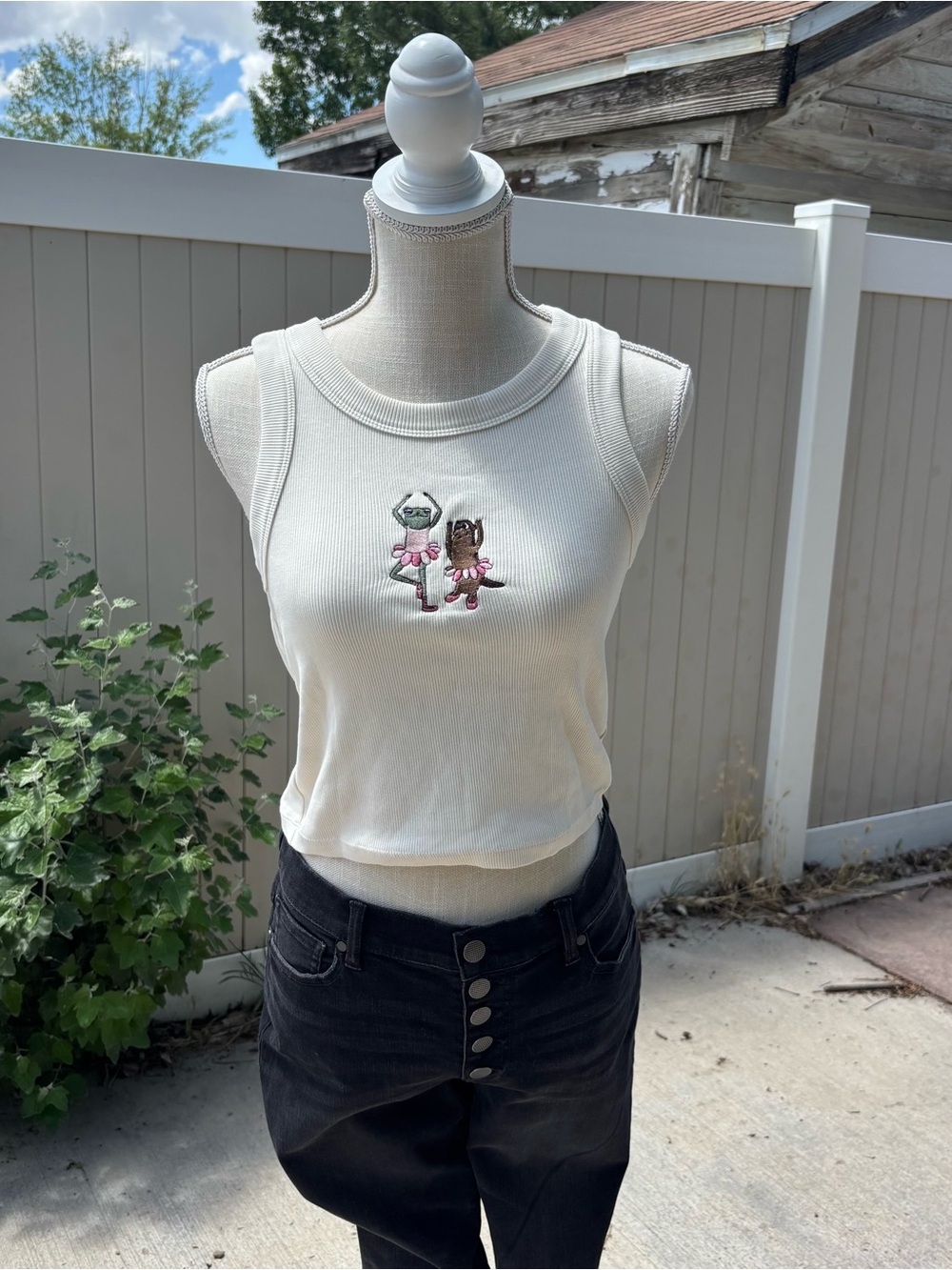 Blue Bison frog and otter tank!